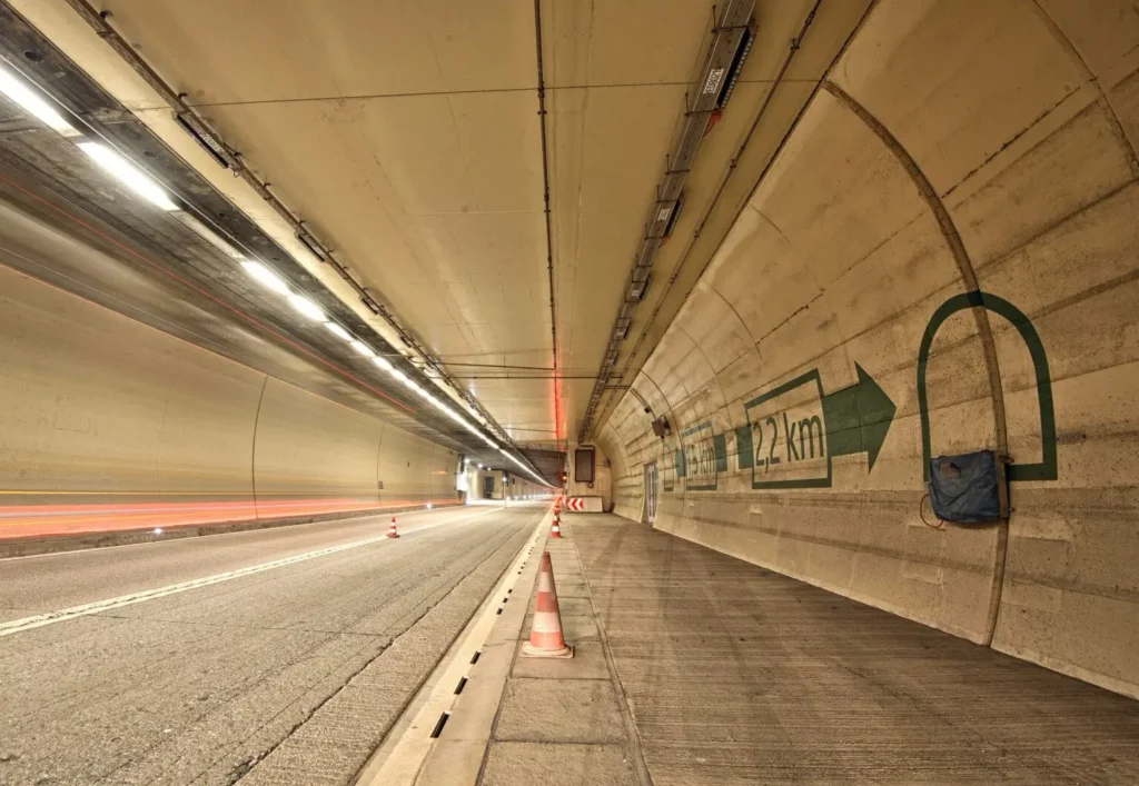 arlbergtunnel-sperre-april-1536x1060-1