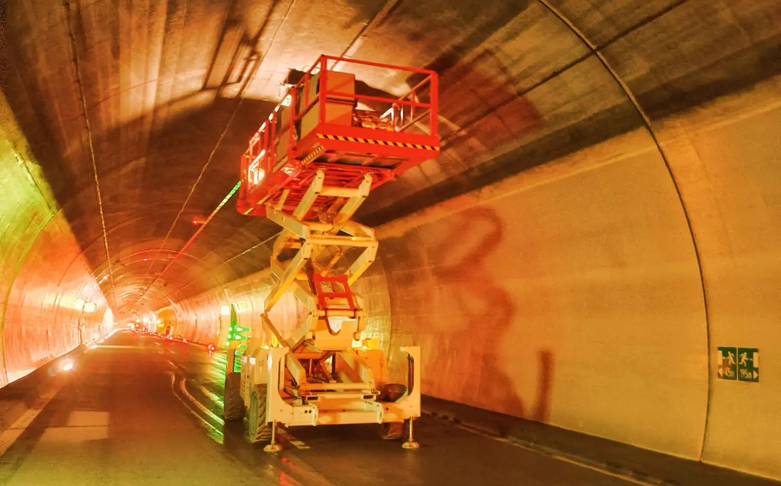 baublatt-tunnel-LED-1536x956-1