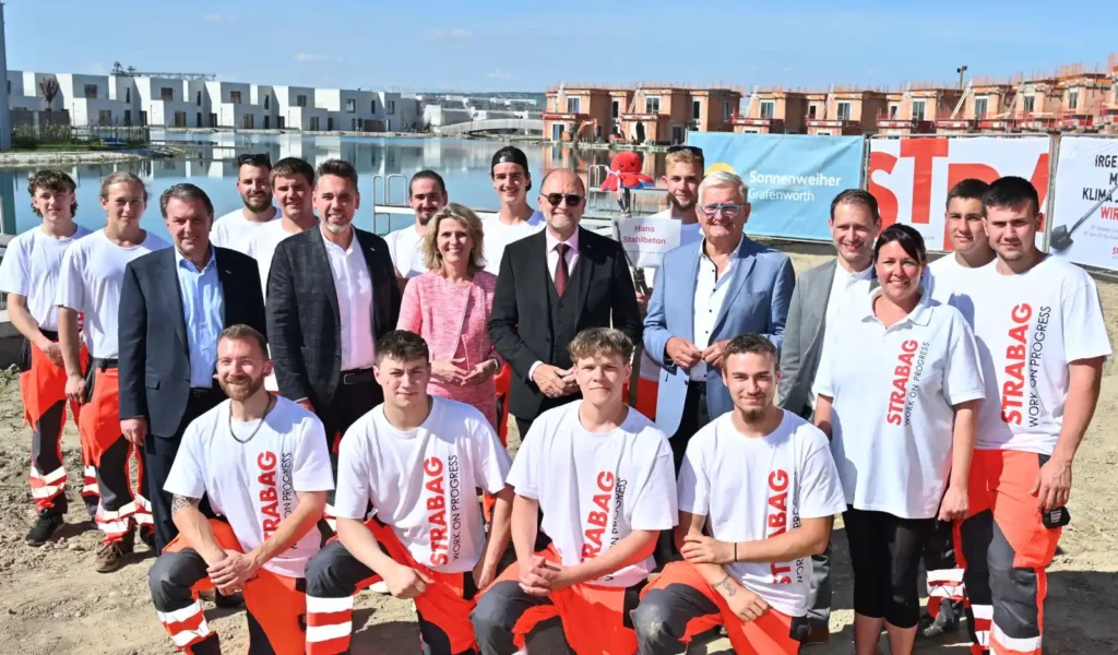 Gleichenfeier für Lehrlingsbaustelle in Grafenwörth