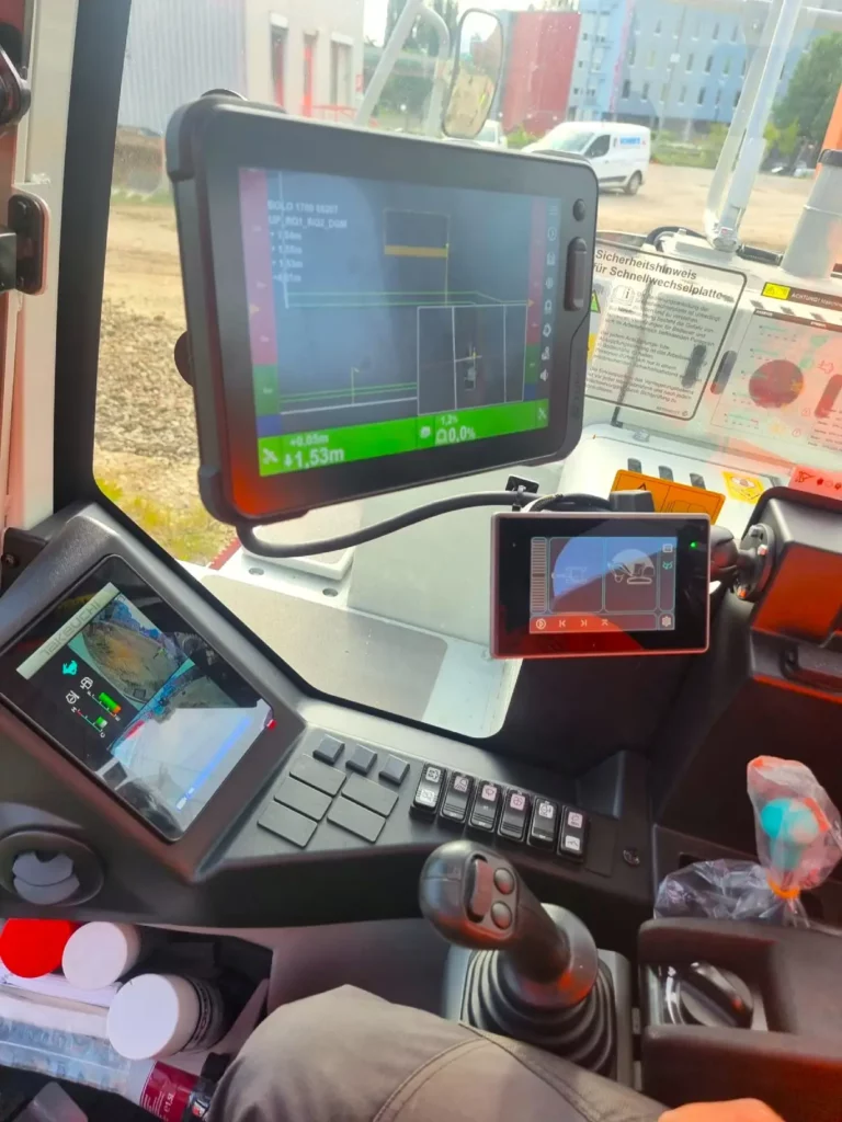 Topcon-Maschinensteuerung für den Takeuchi-Bagger von Gebrüder Haider Bauunternehmung