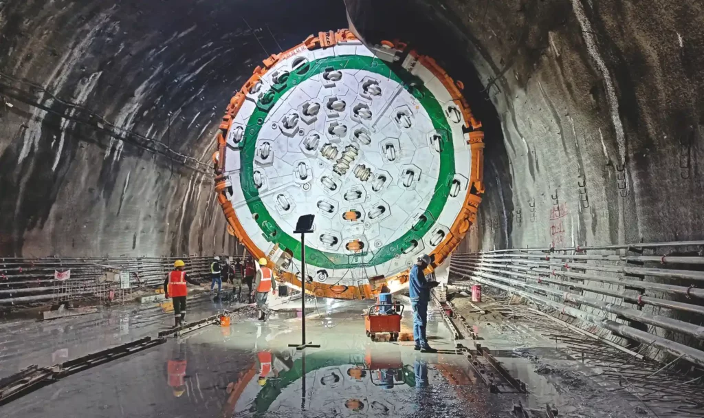 25-08-07_Herrenknecht_Himalayas_Rishikesh_1