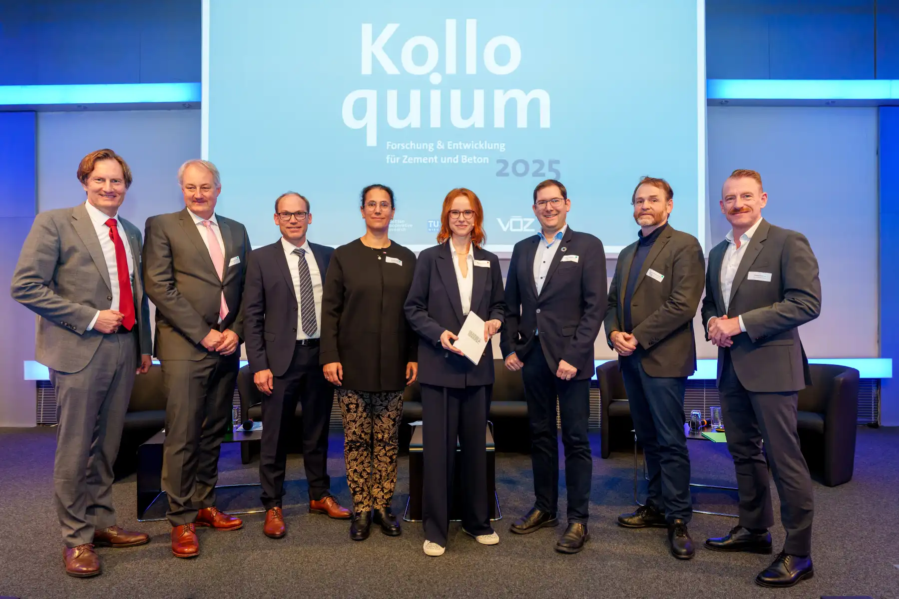 VÖZ Kolloquium Gruppenbild