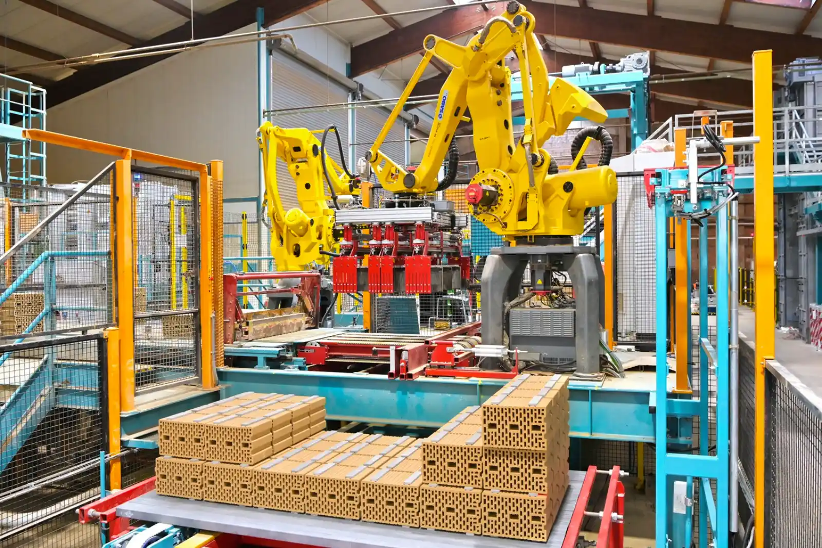 Wienerberger Uttendorf vollautomatisierte Produktion