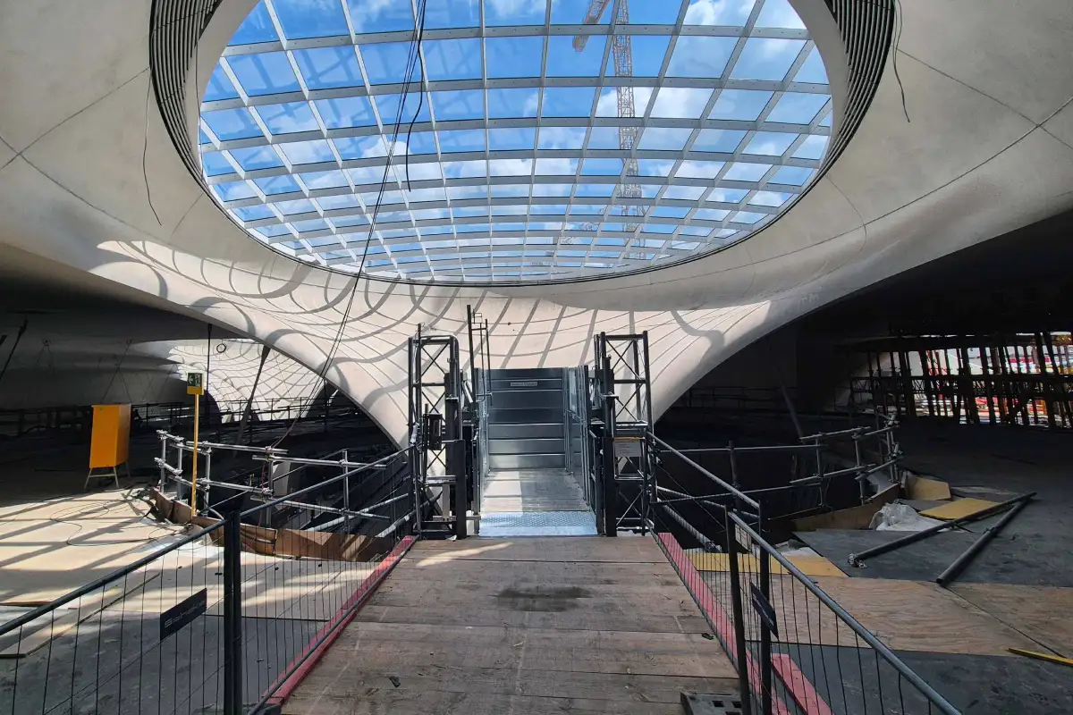 Böcker_Super-Lift_Stuttgart21_Verteilersteg 01