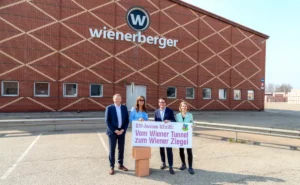 U-Bahn Zielgel Gruppenfoto