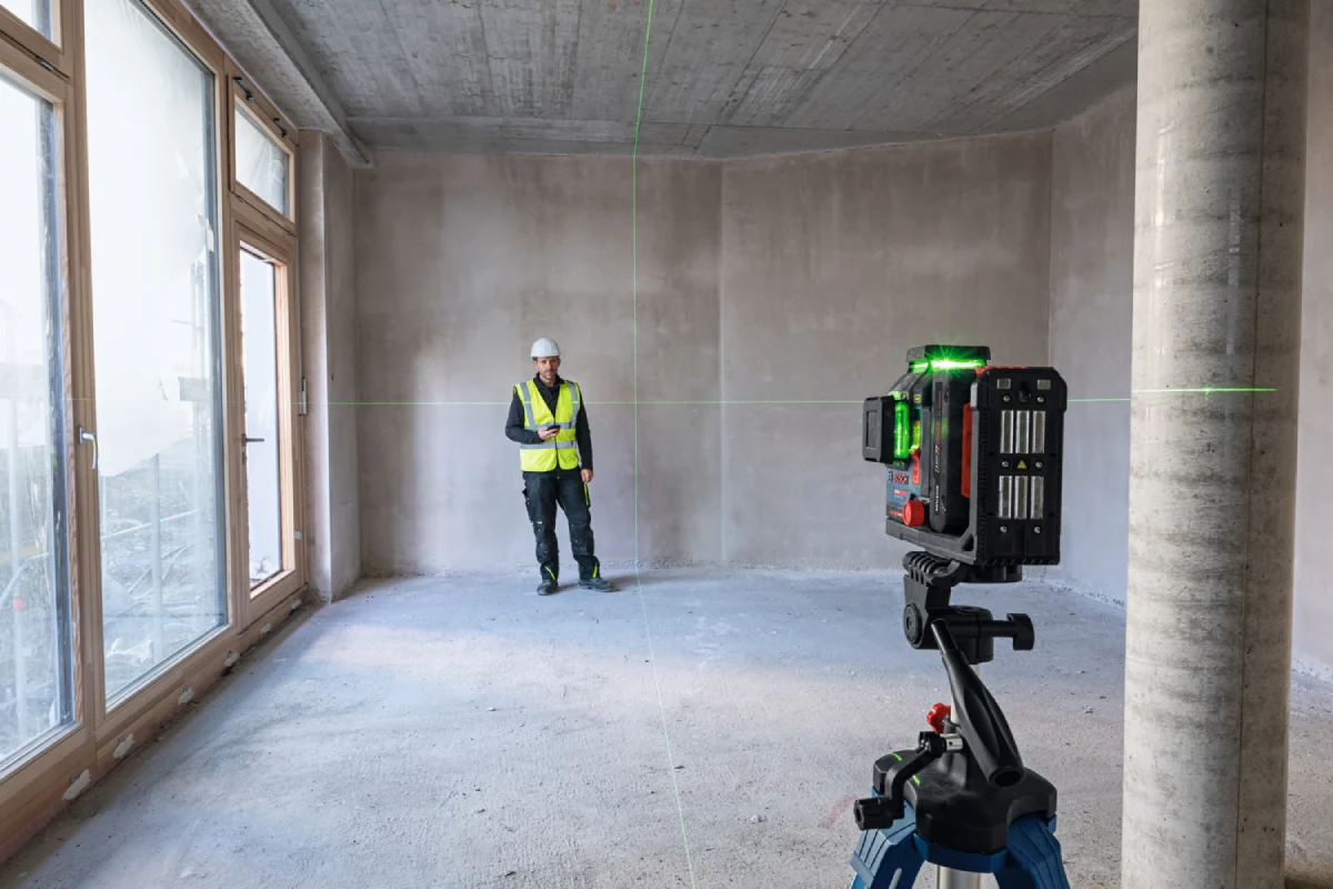 EXPERT EXLL18V-120-33CG mit Levelling Remote App
