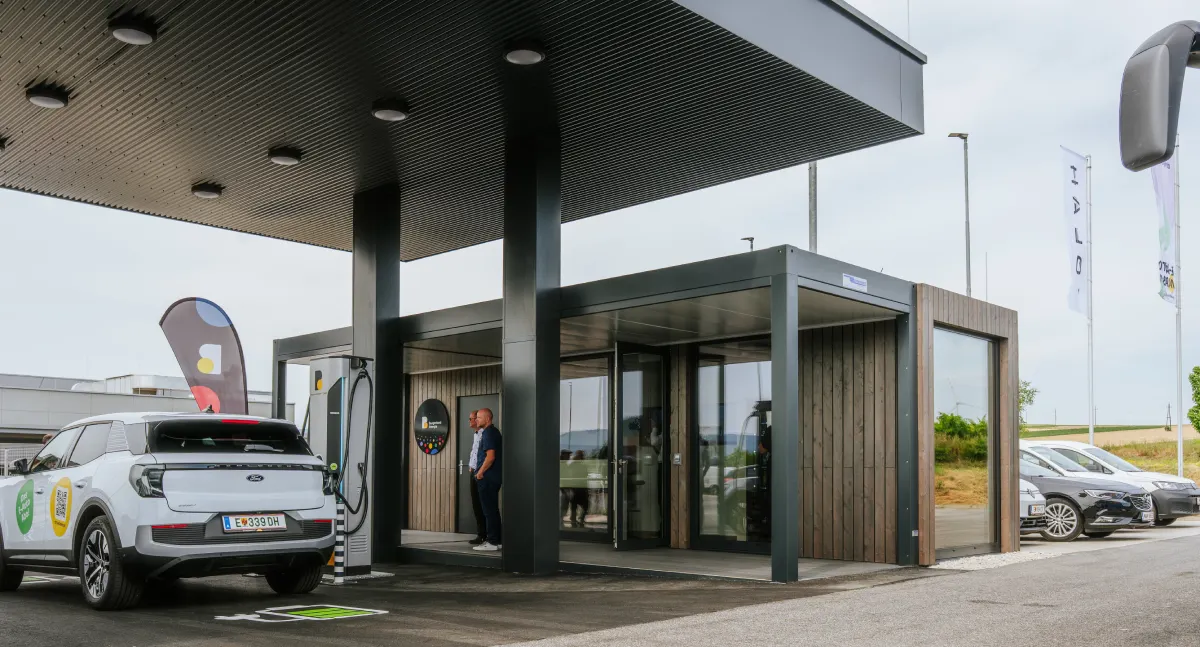 Containex Project Eröffnung Burgenland Energie in Mattersburg