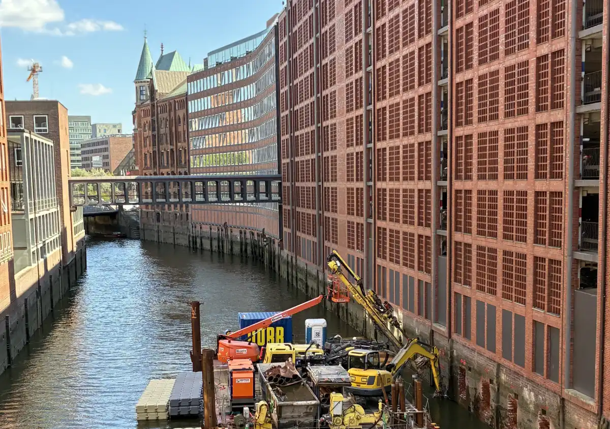 Porr Kaimauersanierung Hamburg 01