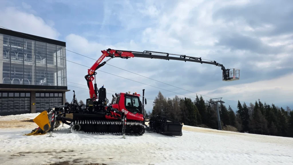 Tadano PM18SP auf PistenBully 08