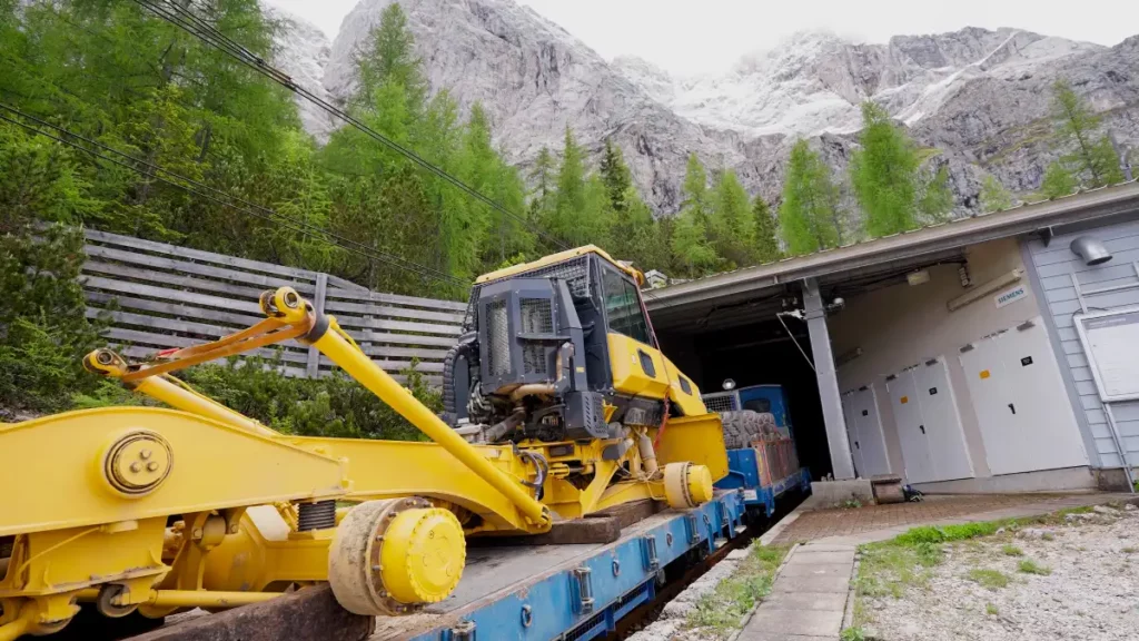 Kiesel_Zugspitze_Transport_1